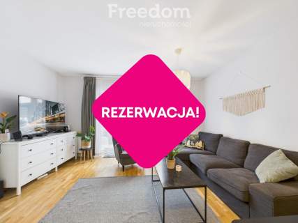 Trzykondygnacyjny bliźniak o wysokim standardzie