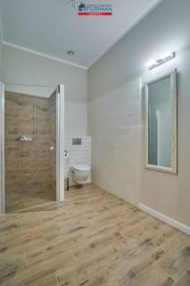 Biuro do wynajęcia, 243 m2, Piła