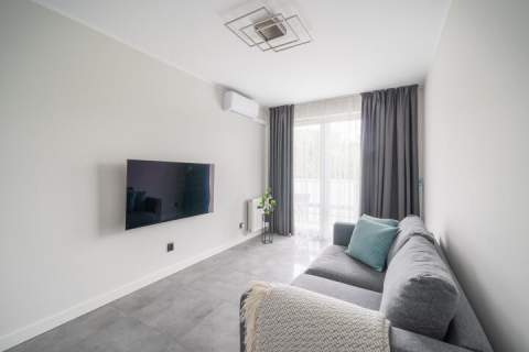 Wyposażony apartament z dużym balkonem miejsce postojowe w garażu