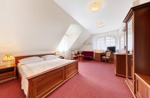 Obiekt na sprzedaż, 2790 m2, Plewiska