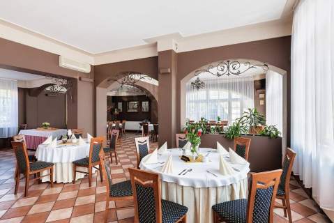Obiekt na sprzedaż, 2790 m2, Plewiska