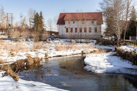 Budynek pod pensjonat, dom starców