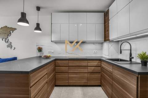 Wyjątkowy apartament z balkonem / Legnicka