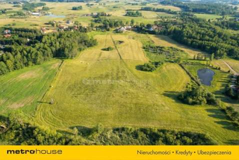 Działki nad jeziorem Łaźno
