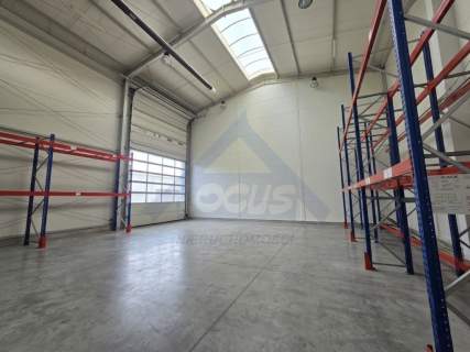 Magazyn z biurem Rampa 250kW TIR A2 / S8
