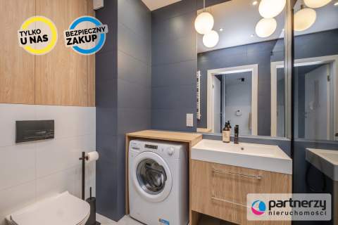Południowe Balkon 6m2 Msc. postojowe Komórka