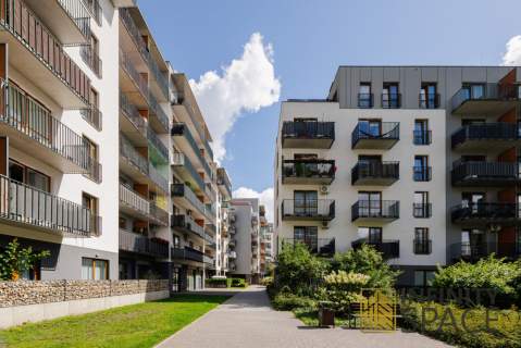 Studio z balkonem i parkingiem Jana Kazimierza