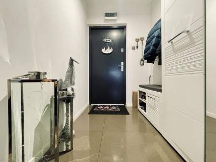 Centrum Balkon Miejsce postojowe Komórka lok