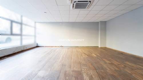 Lokal 135m2 front parter Kurdwanów