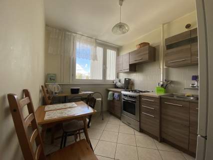 3 pokoje/Winda /Balkon/Piwnica/Top lokalizacja