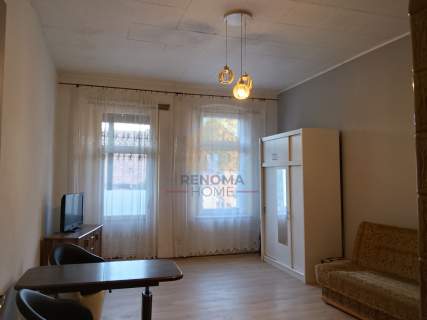 Mieszkanie/1 piętro/balkon