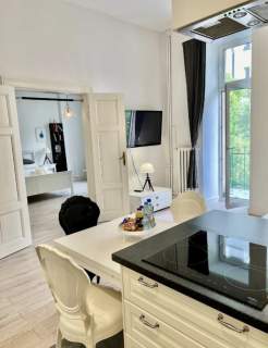 Apartament premium na wynajem ul. Hoża Śródmieście Warszawy