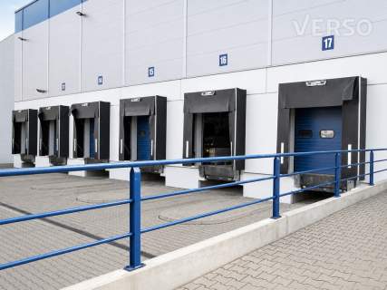 Magazyn 4918 mkw. Biura 802 mkw.