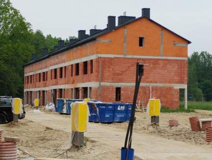 Szamocin, Las , Segment , 5 pok. , 150 m2, garaż .