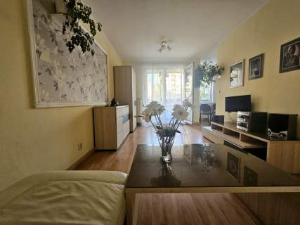 Kawalerka 33 m2, balkon 4m2, 1 piętro winda wolne