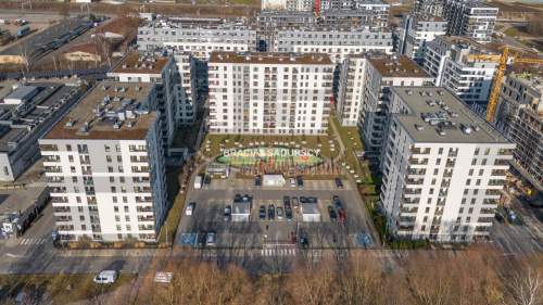 1-POK Piasta Tower Gotowe do wejścia Parking