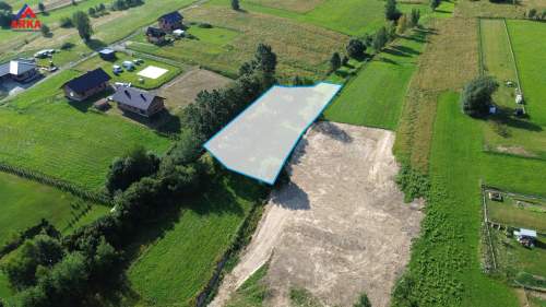 Działka budowlana w Dobrej u podnóża Łopienia