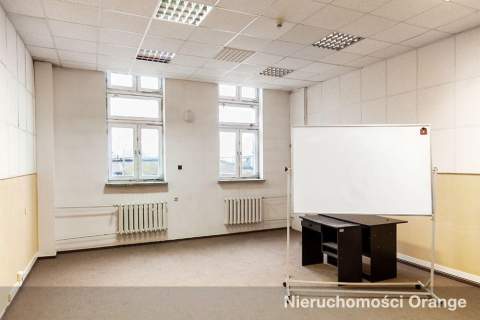 Biura w centrum, blisko CH Galeria Mazurska