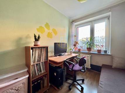Pełny rozkład / 4 pokoje / komórka / duży balkon