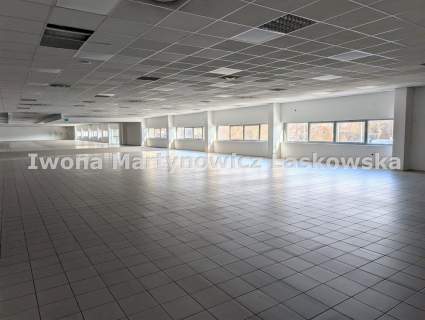 Lokal o pow. 407m2, parter, centrum Lubina