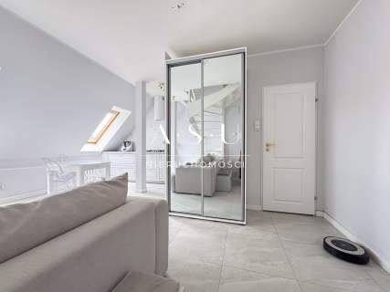 Skrajna 2 poziomy 2 pokoje antresola 22,26m2 