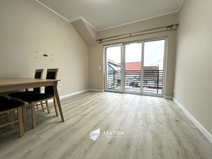 Przestronne mieszkanie 75 m z balkonem i strychem
