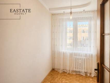 ustawne i ciepłe nowe instalacje basen miejski