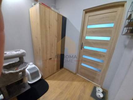 Mieszkanie z ogródkiem, na parterze.