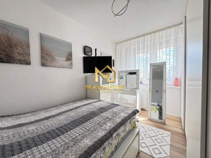 7min SKM, 10min plaża - serce Gdyni- 3pok. /balkon
