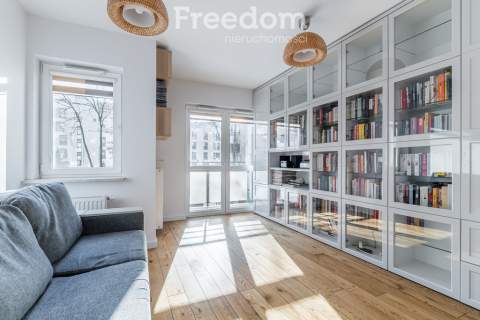 Kameralna kawalerka z balkonem   Bielany