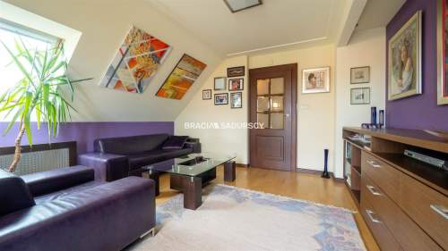 ZADBANY,WYSOKI STANDARD DOM OK 230 M2