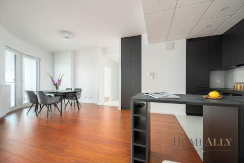 Nowy urządzony apartament 100m2 -widok -duża logia