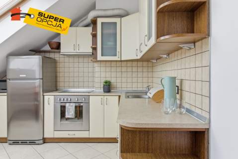 2 osobne pokoje antresola i balkon