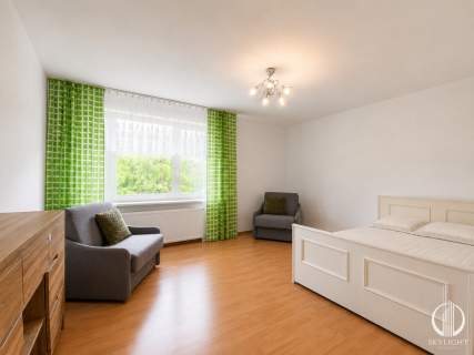 120 m, niezależne piętro domu, 4 pokoje, Bielany