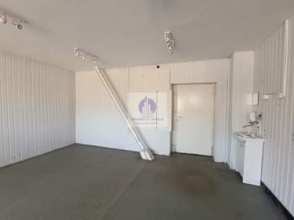 Praga Południe lokal biurowo-usługowy 35m2 do wynajęcia