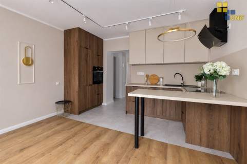 Stylowe i kompaktowe M4, 3 piętro w bloku
