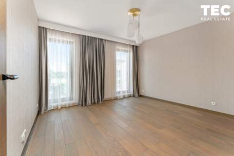 Dwupoziomowy apartament premium z widok na Wawel