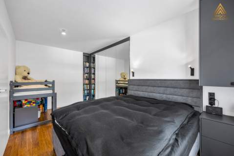 Jasny Apartament 77 m2 - 2 pok - Taras 65m2 - Wola