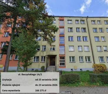 Licytacja komornicza, parter