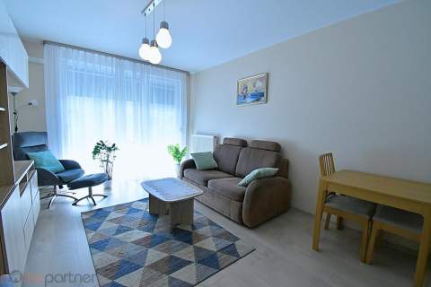 DO WYNAJĘCIA 2 pokoje balkon, klima ul.Żmudzka