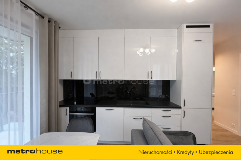 85 m 3 niezależne lokale Balkon Garaż