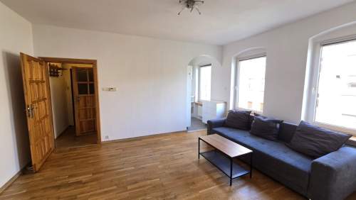 Przestronne 2 pokoje w centrum