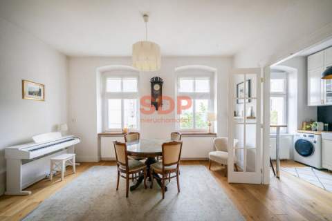 3 pokoje 112 m2 Kamienica Ponadczasowa elegancja