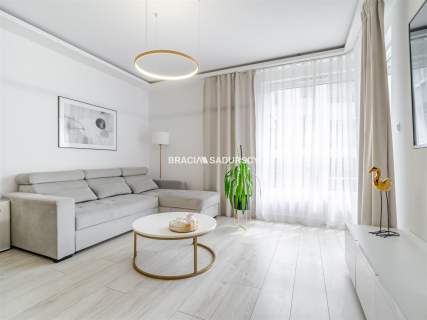 NOWOCZESNY GUSTOWNY APARTAMENT, UL. FATIMSKA