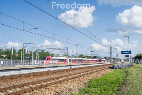 Lokal z witryną Galeria Handlowa blisko PKP