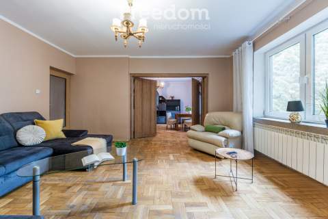 Dom/2 mieszkania/garaż/Wołomin