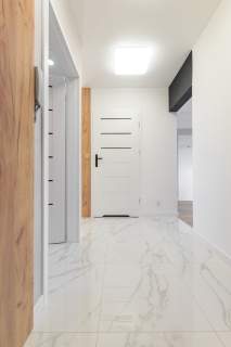 3 pokoje o pow. 48m2, balkon, po remoncie, umeblowane, Widok