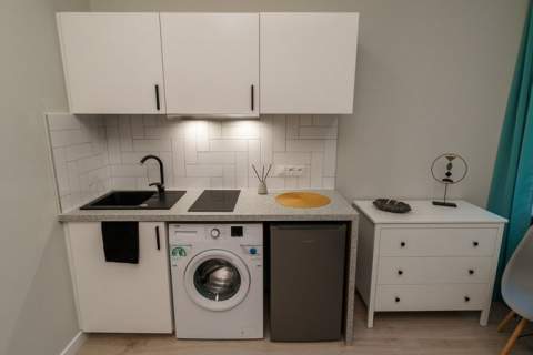 Kordeckiego 27, Praga-Płd., przytulne studio