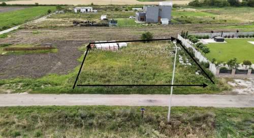 sprzedam działkę -- 684m2 - HENRYKOWO / ZABOROWO