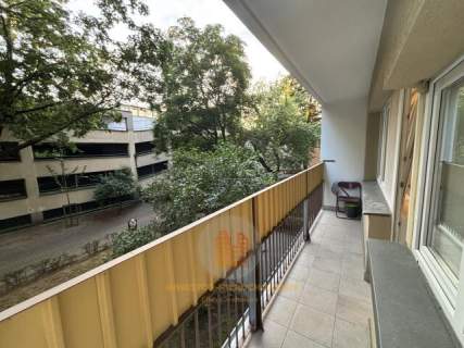 Słoneczne 2 pokoje balkon piwnica, przy Żelaznej